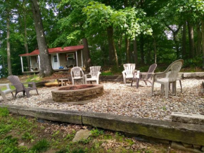 Serenity cabin on the hill